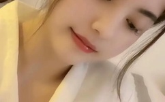 小泉彩图片